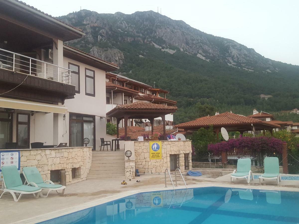 Incilikonak Ula Εξωτερικό φωτογραφία